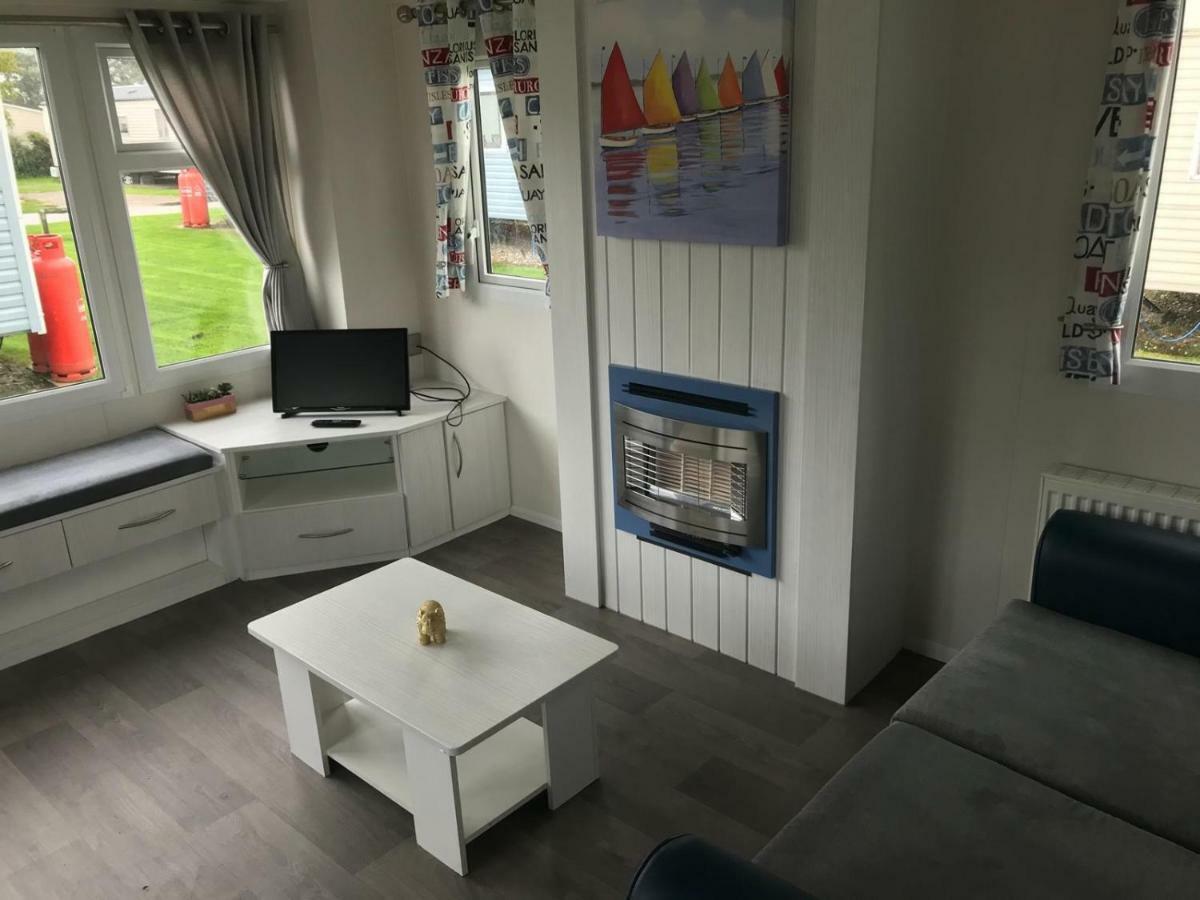 Hôtel Static Caravan-Haven, Lake District à Flookburgh Extérieur photo
